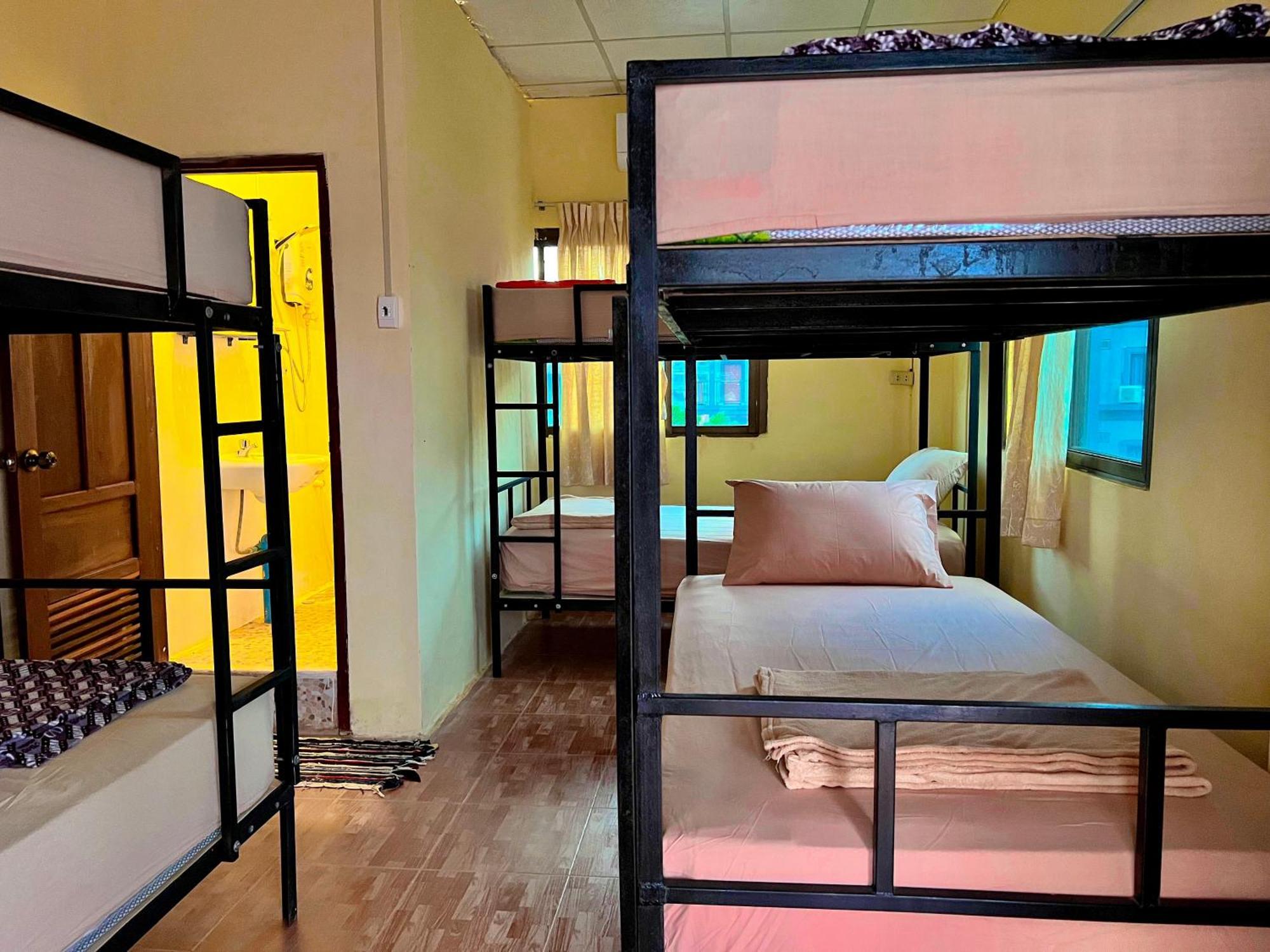 Easy Go Backpacker Hostel Vang Vieng Luaran gambar