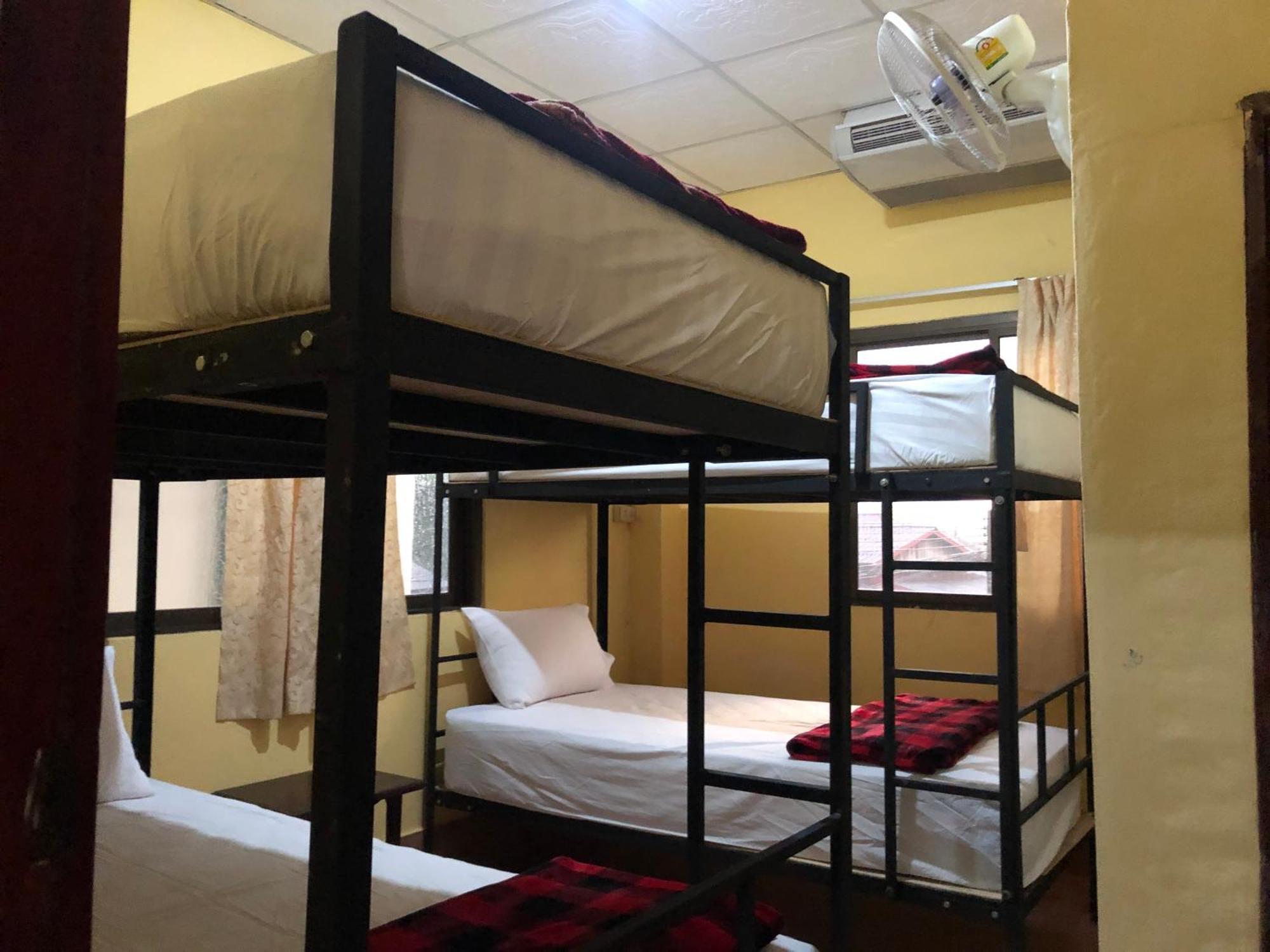 Easy Go Backpacker Hostel Vang Vieng Luaran gambar