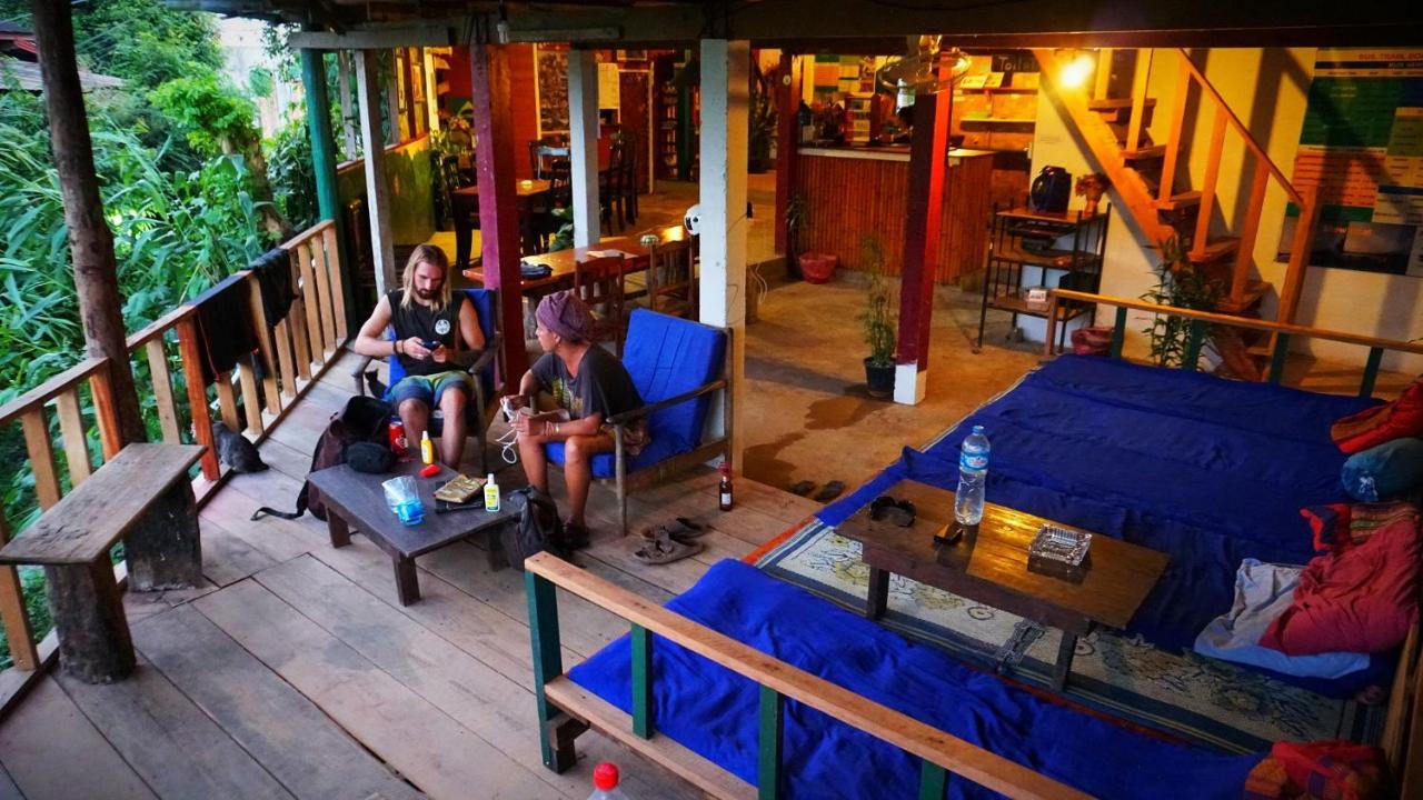 Easy Go Backpacker Hostel Vang Vieng Luaran gambar